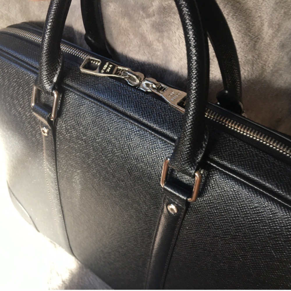 LV men’s Taiga leather briefcase